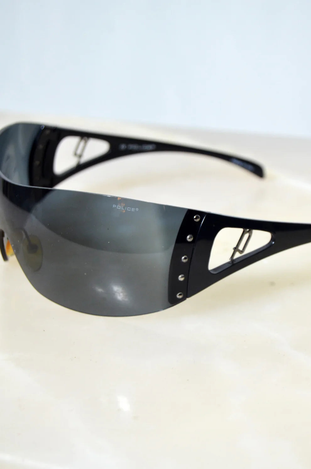 Vintage POLICE Shield Sunglasses — Black