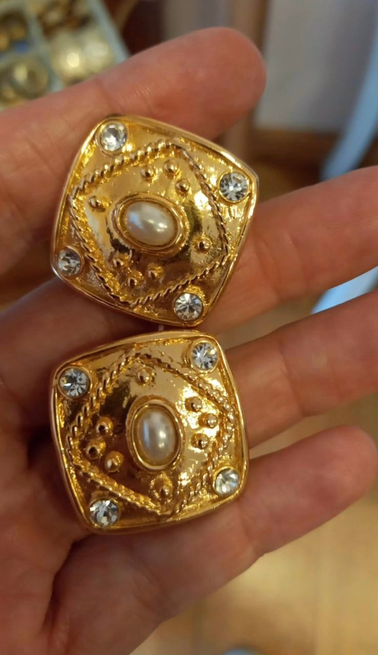 Y2K gold plated modern earrings