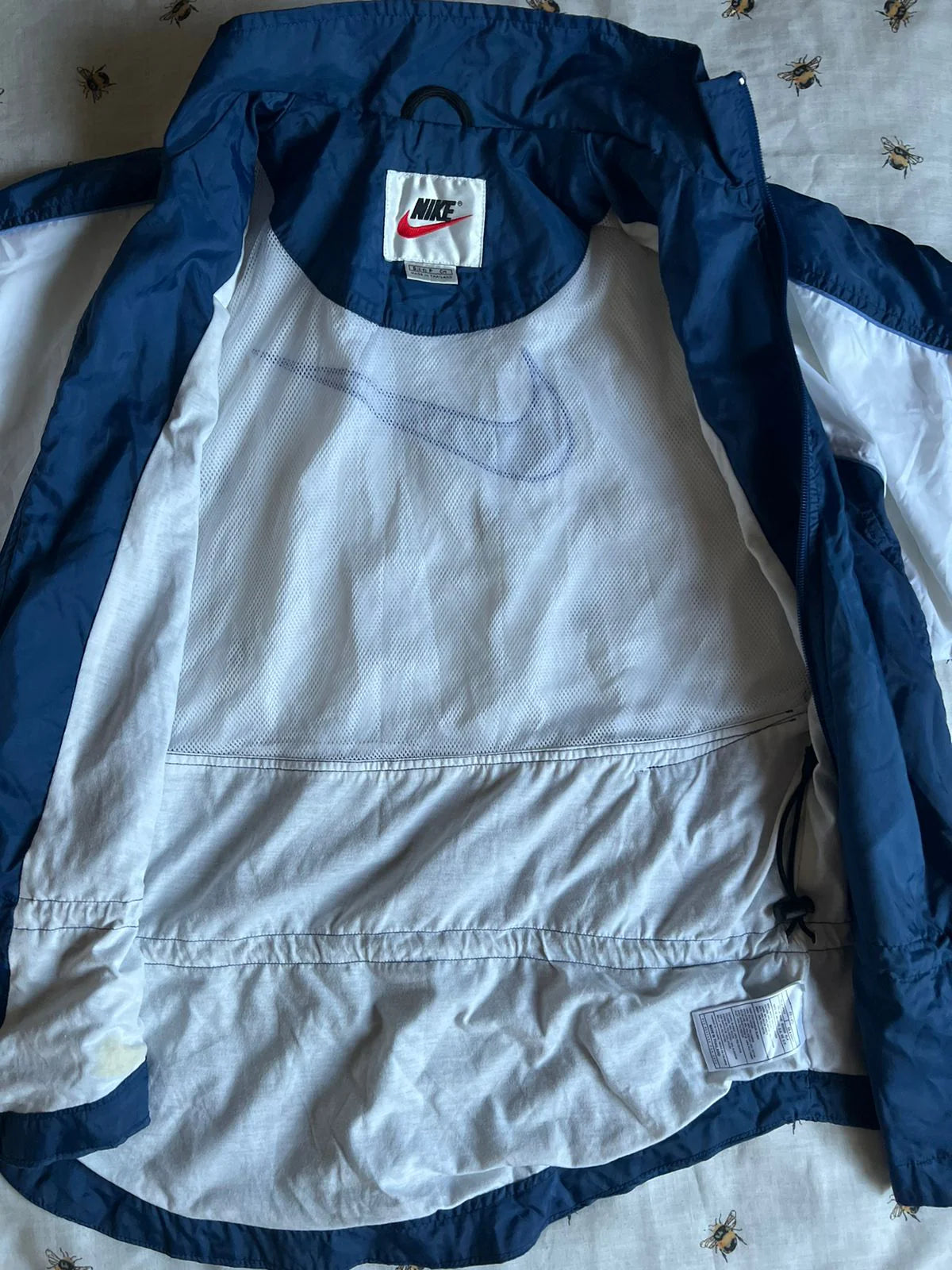 Nike windbreaker jacket