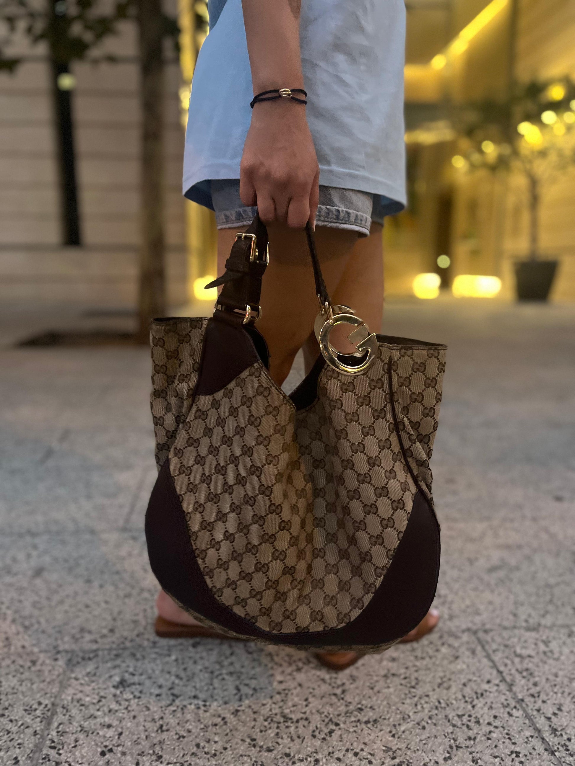 Vintage Gucci hobo bag in GG Supreme Canvas