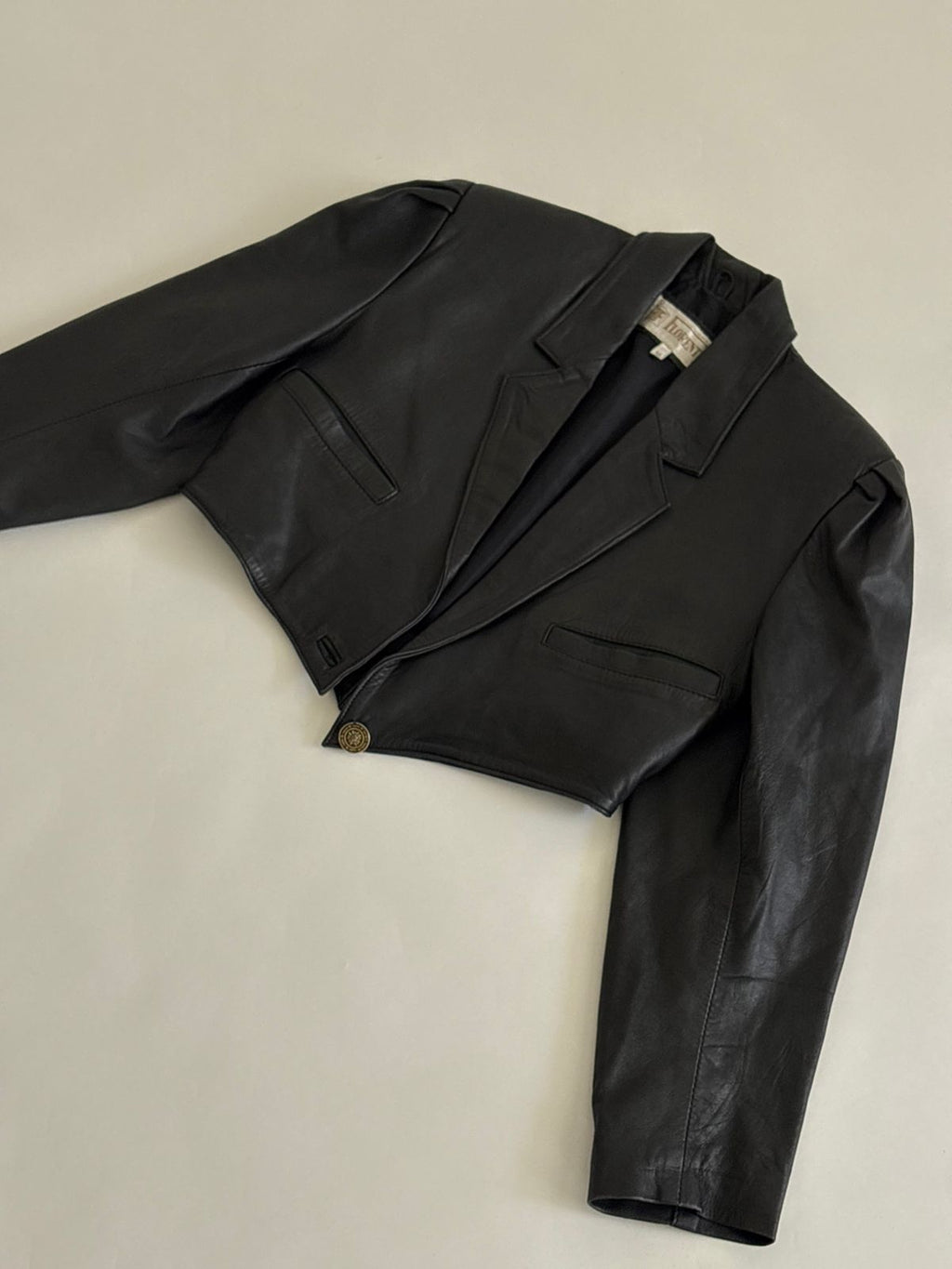 Vintage cropped leather blazer