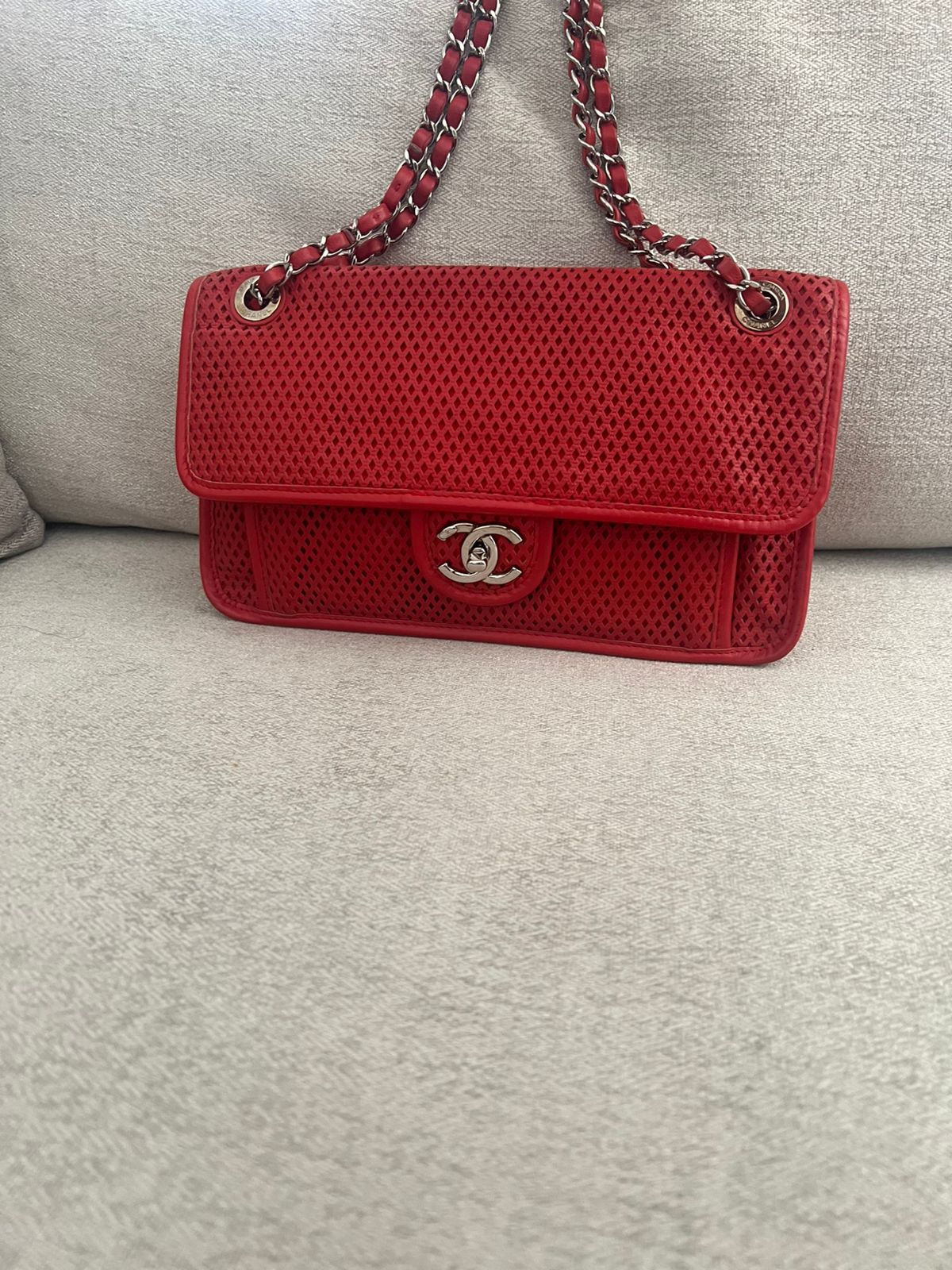 Chanel bag medium size