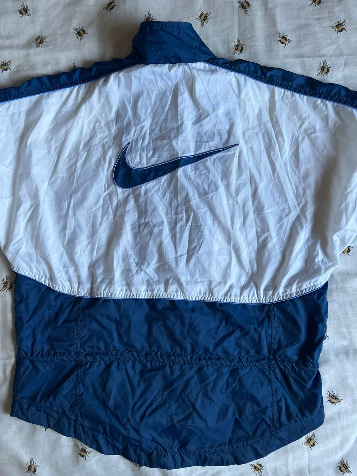 Nike windbreaker jacket