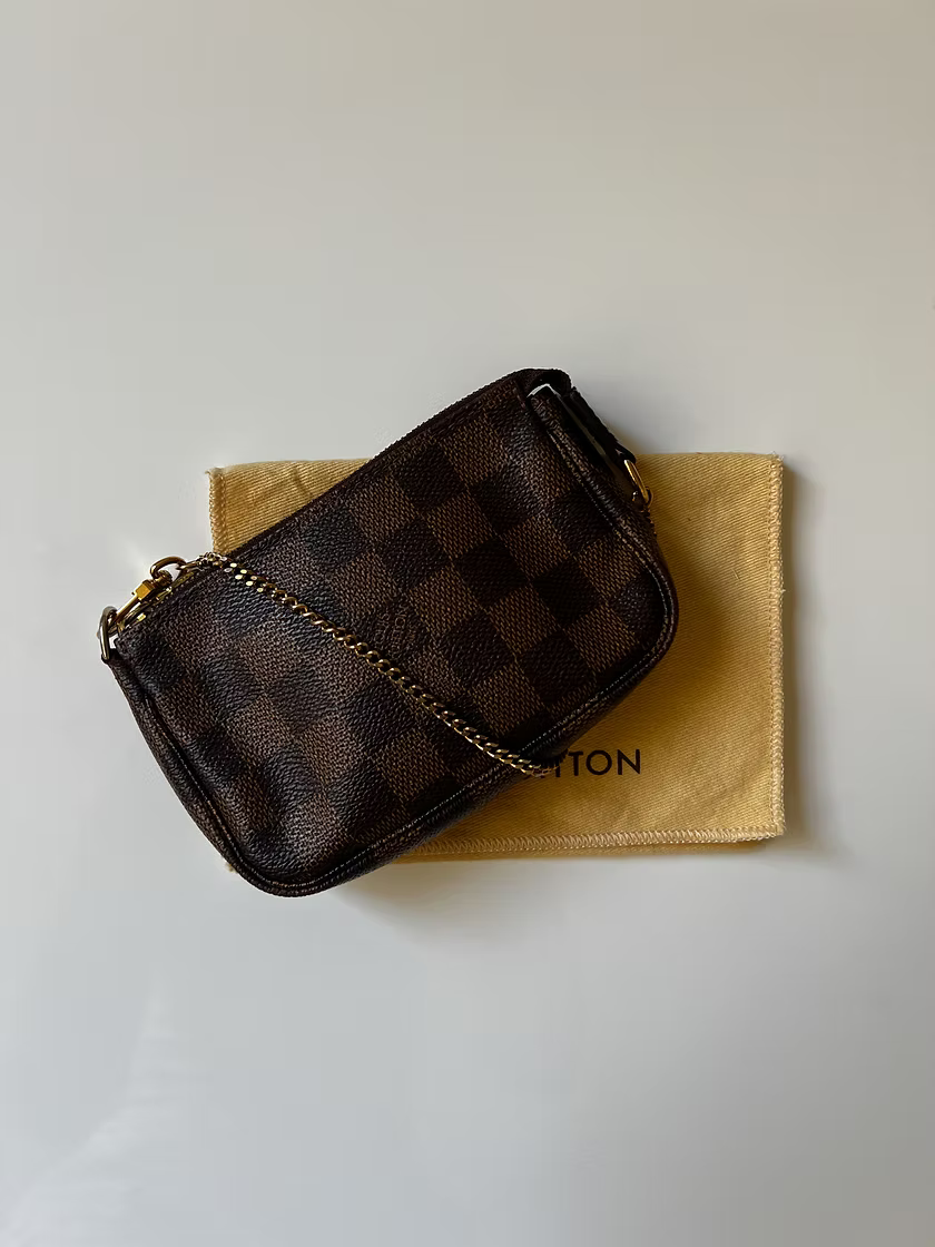 Vintage Louis Vuitton Pochette Accessoires Damier